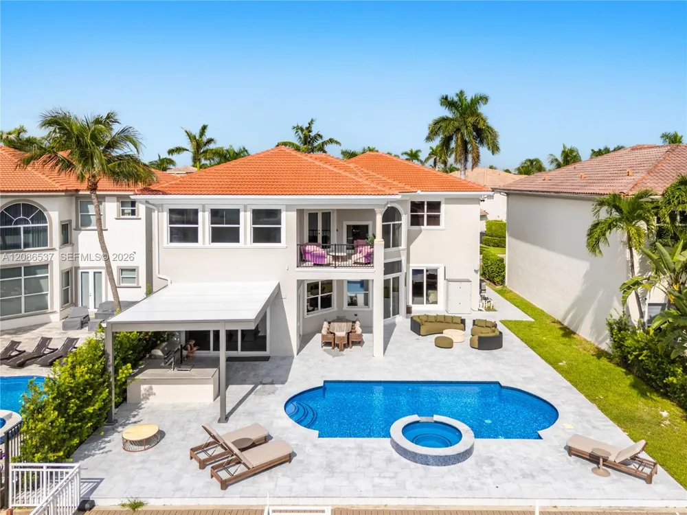 1535 Windjammer Way #0 Hollywood, FL 33019