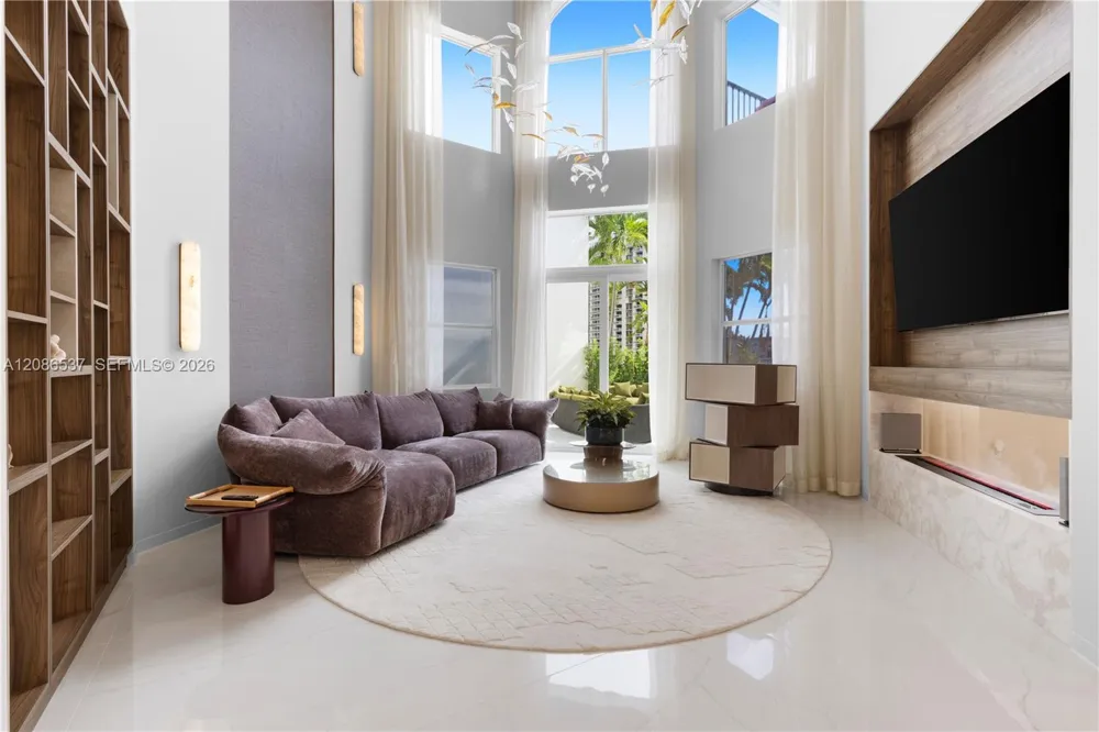 1535 Windjammer Way #0 Hollywood, FL 33019