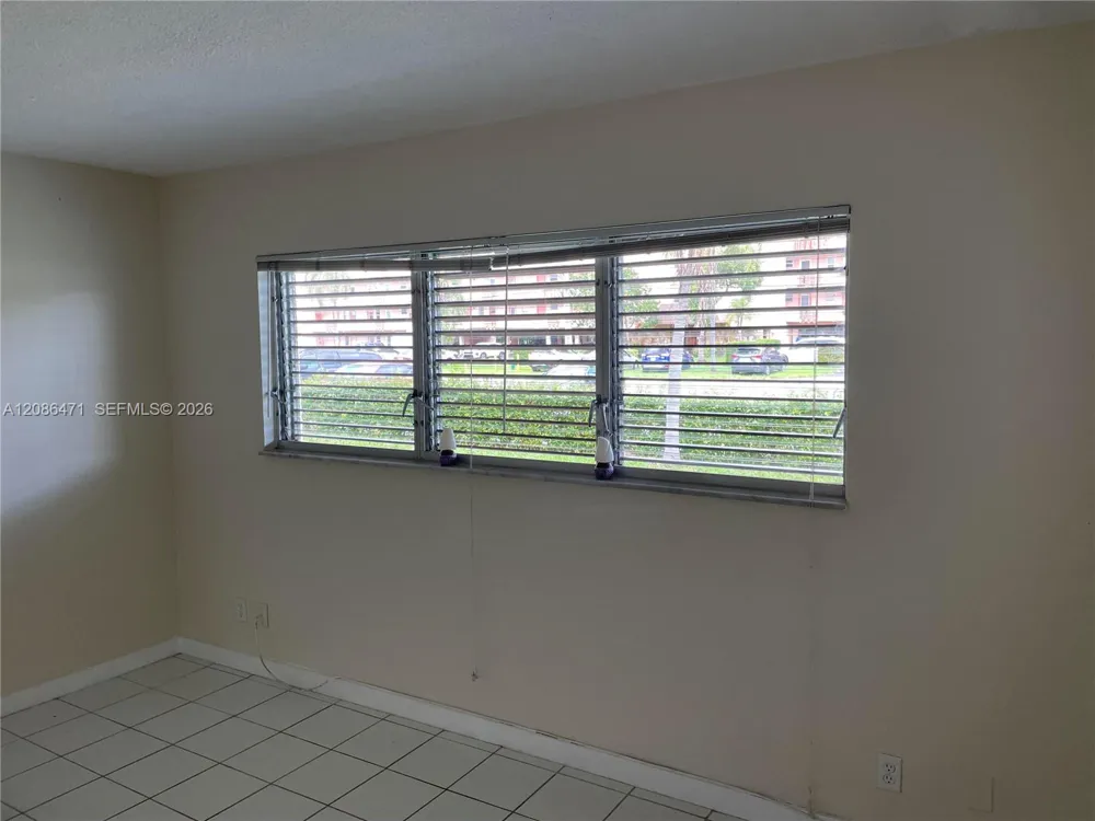 1450 Atlantic Shores Blvd #109 Hallandale Beach, FL 33009