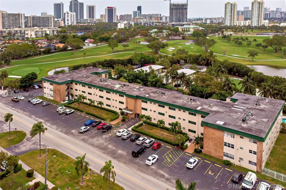 1450 Atlantic Shores Blvd #109 Hallandale Beach, FL 33009