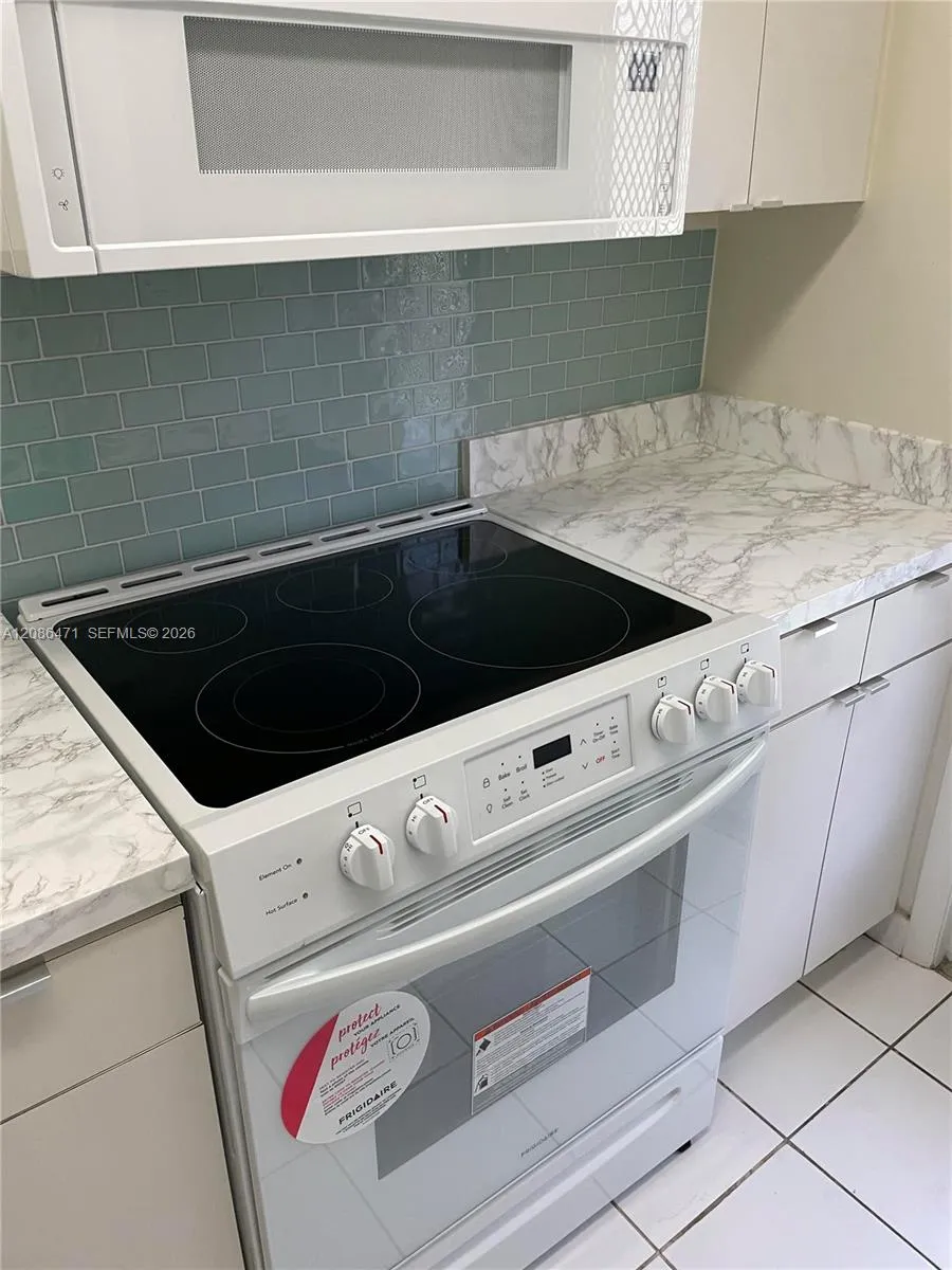 1450 Atlantic Shores Blvd #109 Hallandale Beach, FL 33009