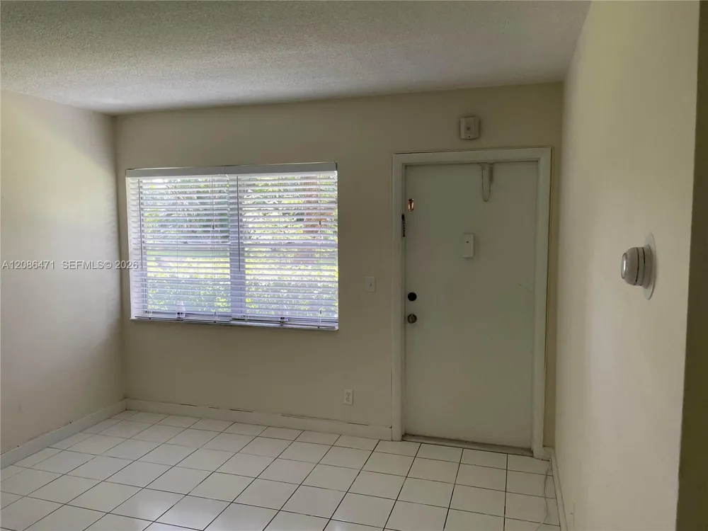 1450 Atlantic Shores Blvd #109 Hallandale Beach, FL 33009