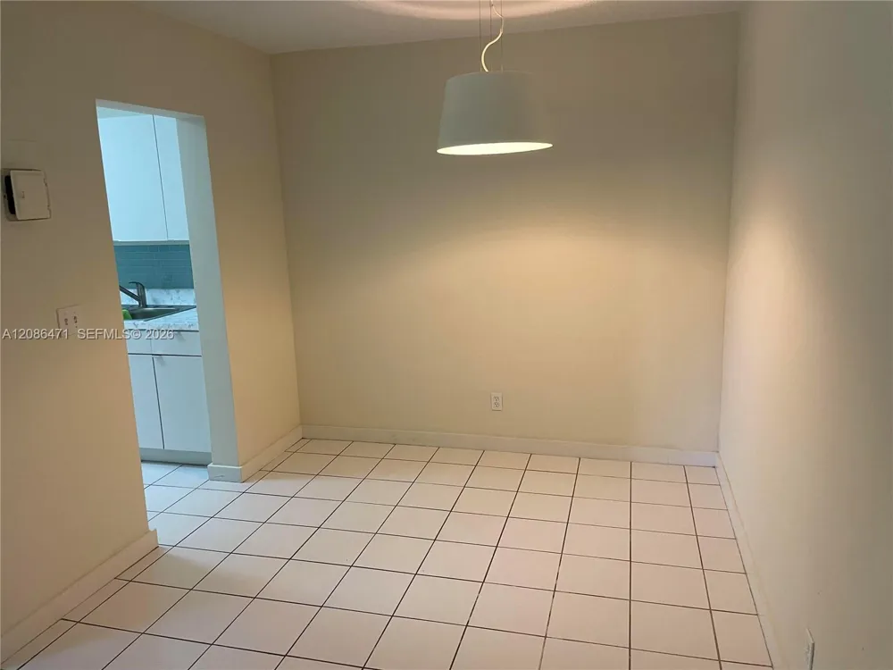 1450 Atlantic Shores Blvd #109 Hallandale Beach, FL 33009