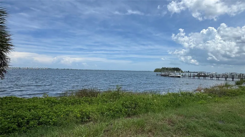 6810 HIGHWAY 1 Grant Valkaria, FL 32949