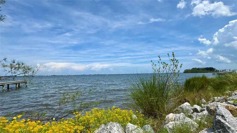 6810 HIGHWAY 1 Grant Valkaria, FL 32949