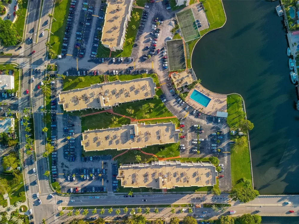 701 Three Islands Blvd #411 Hallandale Beach, FL 33009