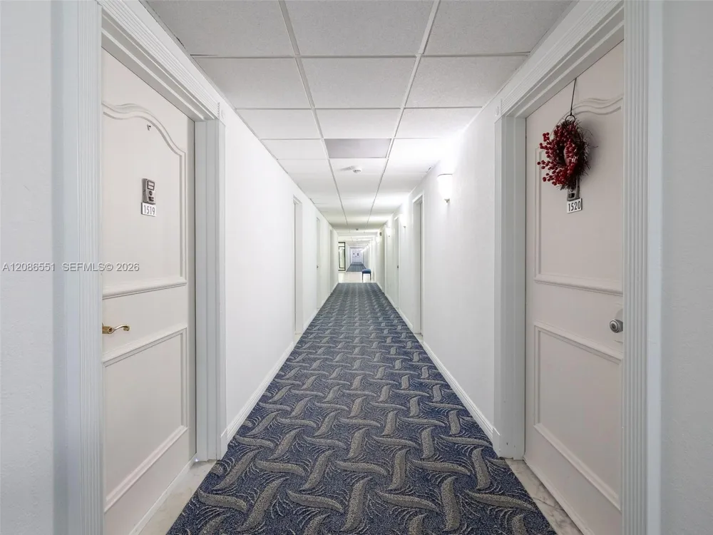 500 Bayview Dr #1520 Sunny Isles Beach, FL 33160