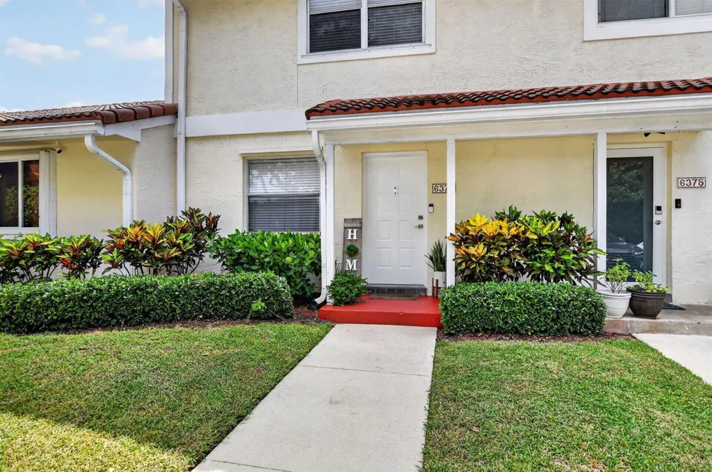 6377 Boca Circle Boca Raton, FL 33433