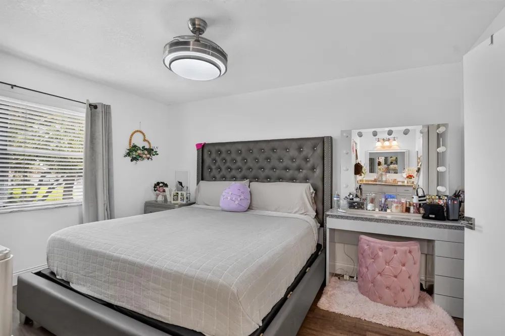 6377 Boca Circle Boca Raton, FL 33433