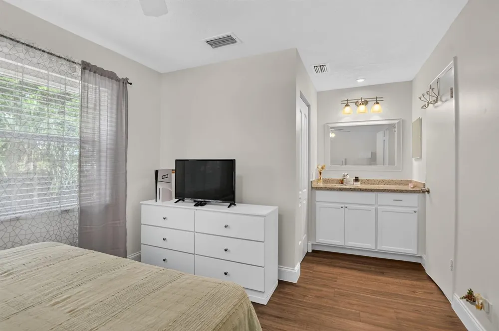6377 Boca Circle Boca Raton, FL 33433