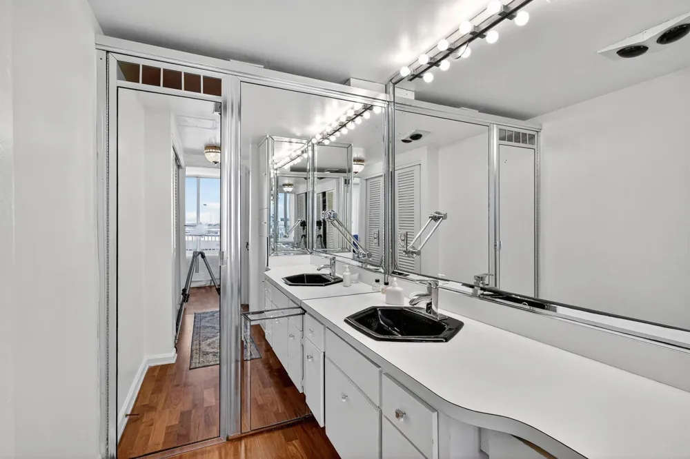 2780 S OCEAN BOULEVARD #806 Palm Beach, FL 33480