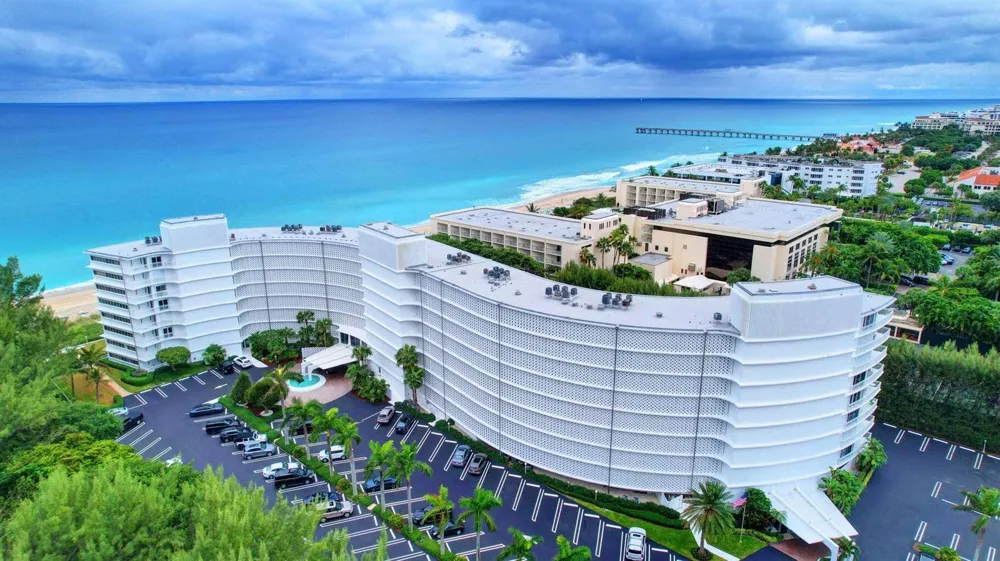 2780 S OCEAN BOULEVARD #806 Palm Beach, FL 33480