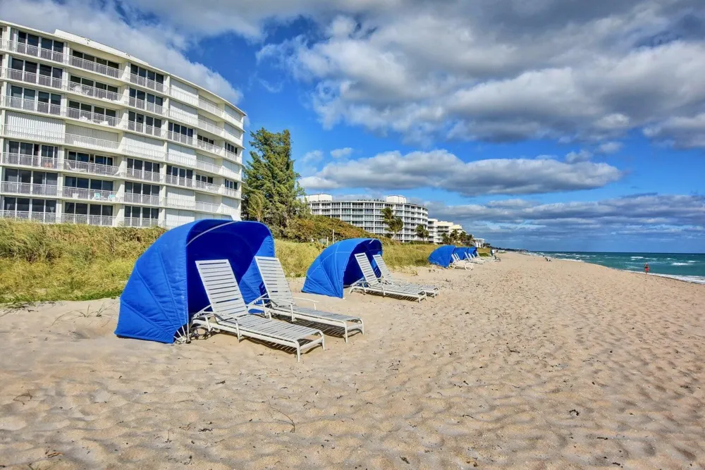 2780 S OCEAN BOULEVARD #806 Palm Beach, FL 33480