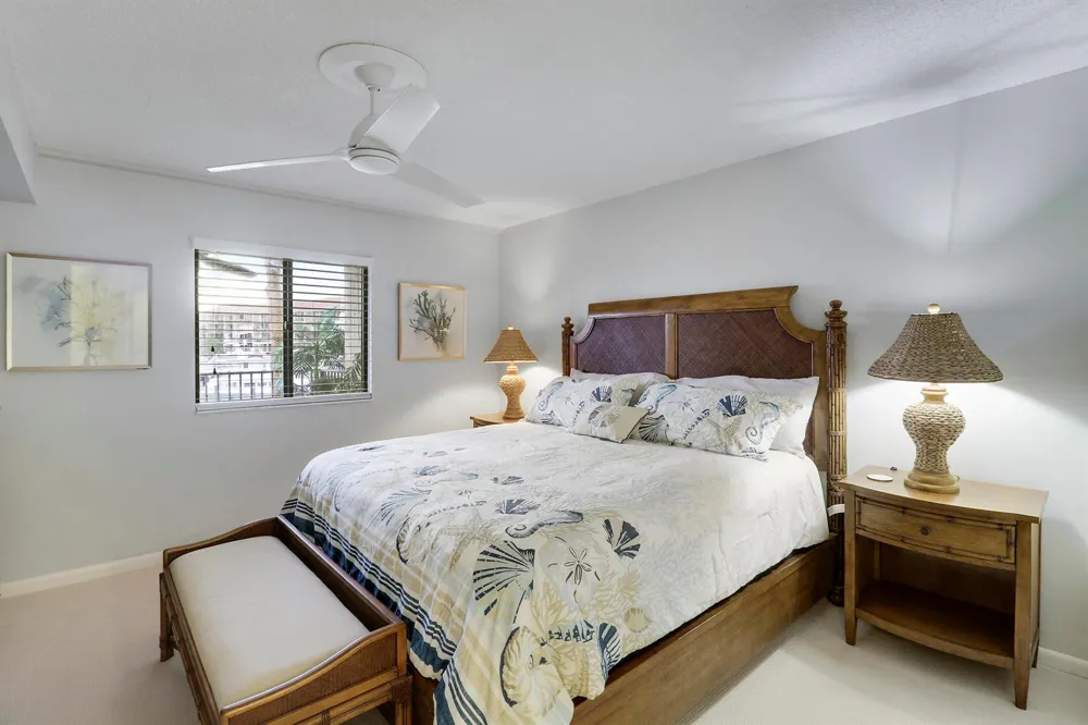 1601 Marina Isle Way #202 Jupiter, FL 33477