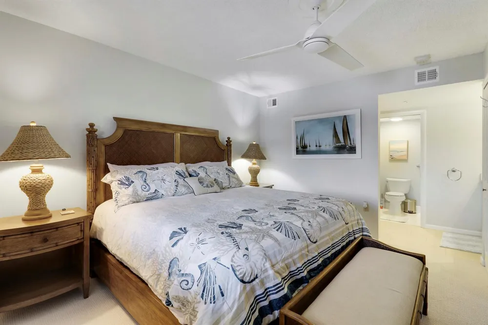 1601 Marina Isle Way #202 Jupiter, FL 33477