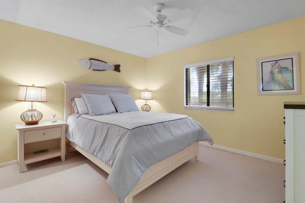1601 Marina Isle Way #202 Jupiter, FL 33477