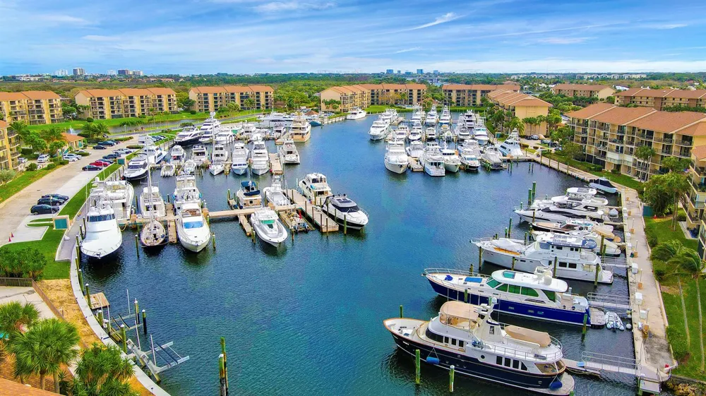 1601 Marina Isle Way #202 Jupiter, FL 33477