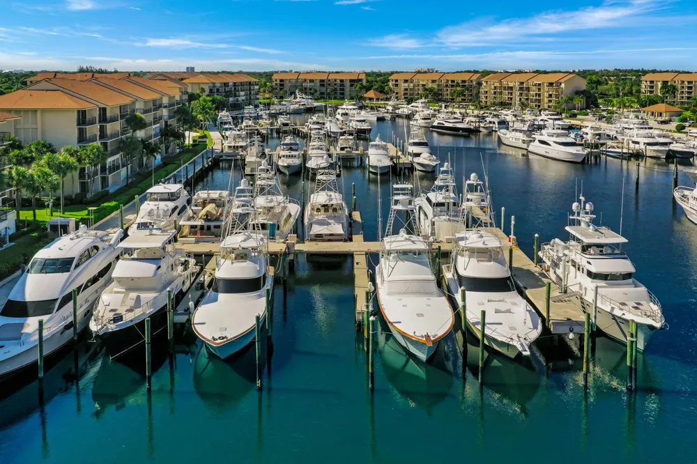 1601 Marina Isle Way #202 Jupiter, FL 33477