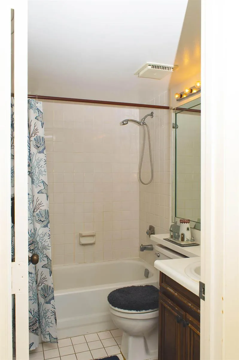 6618 CORAL LAKE DRIVE #206 Margate, FL 33063