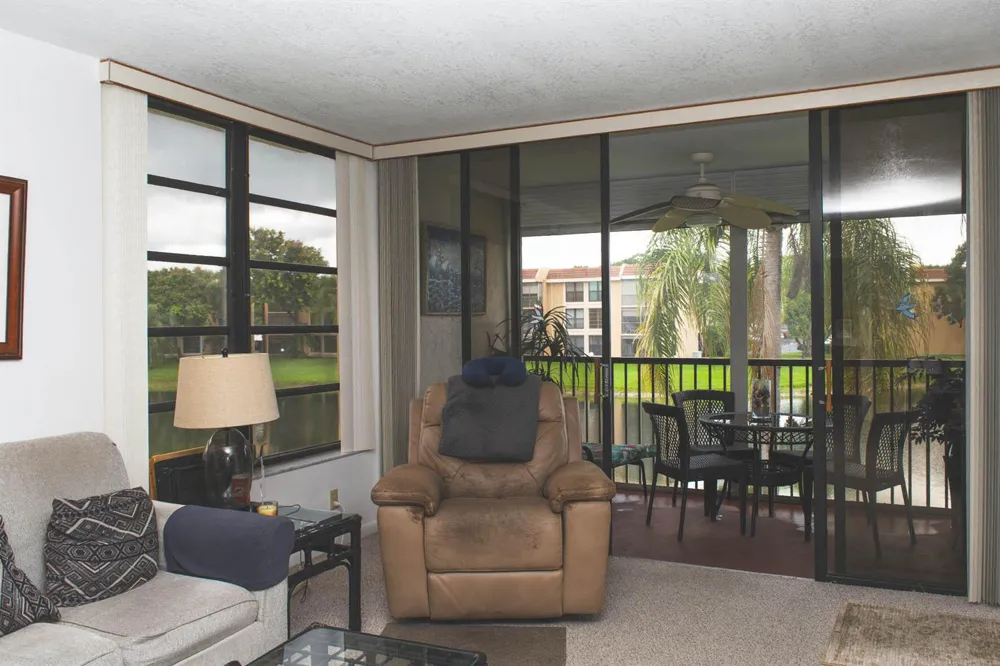 6618 CORAL LAKE DRIVE #206 Margate, FL 33063