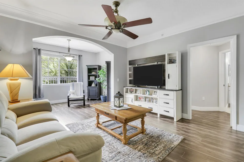 8303 MYRTLEWOOD CIRCLE W Palm Beach Gardens, FL 33418