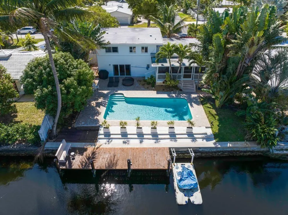 1771 NE 35th Street Oakland Park, FL 33334
