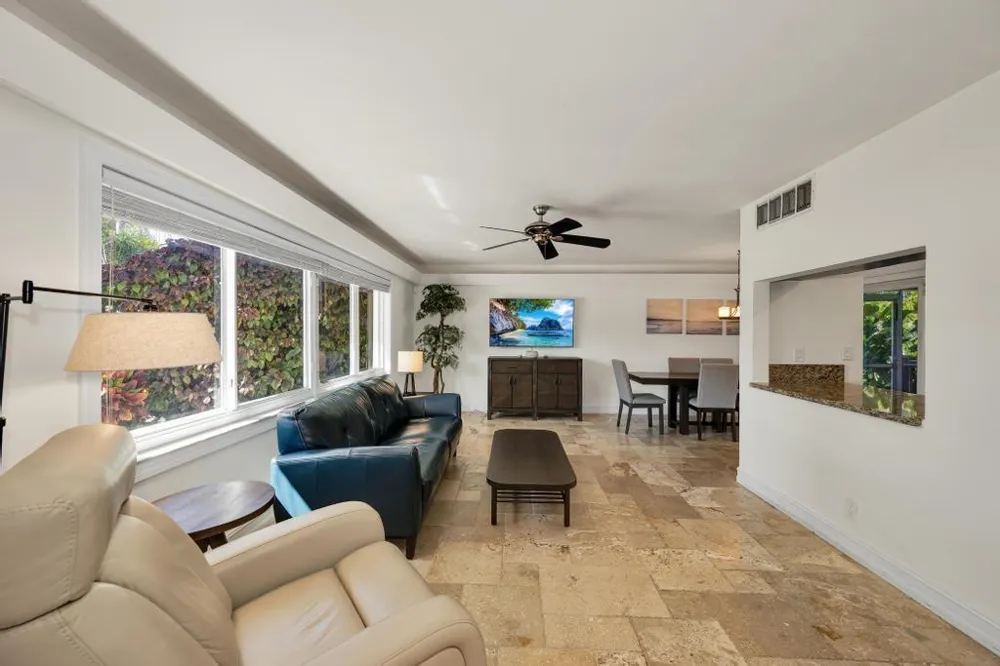 1771 NE 35th Street Oakland Park, FL 33334