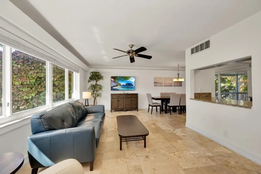 1771 NE 35th Street Oakland Park, FL 33334
