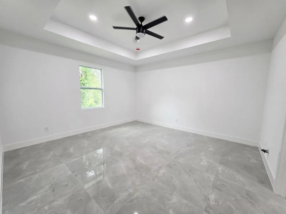 702 NW 39TH CIRCLE Okeechobee, FL 34972