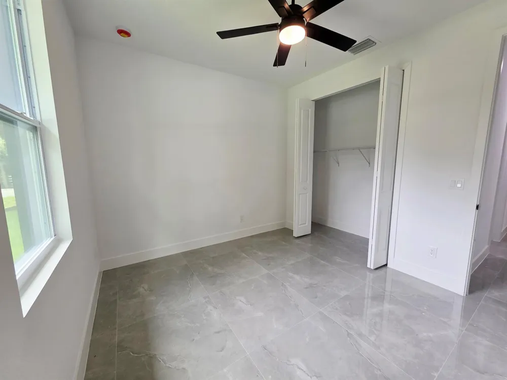 702 NW 39TH CIRCLE Okeechobee, FL 34972