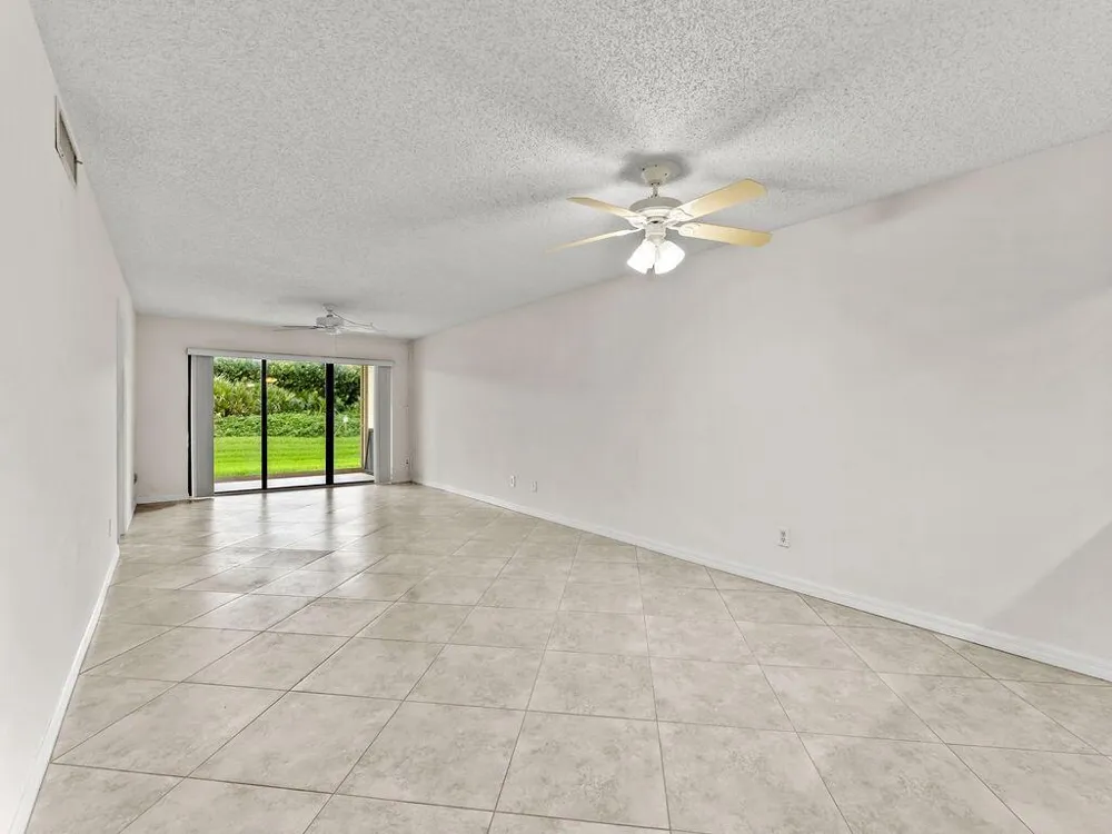 10044 S OCEAN DRIVE #103 Jensen Beach, FL 34957