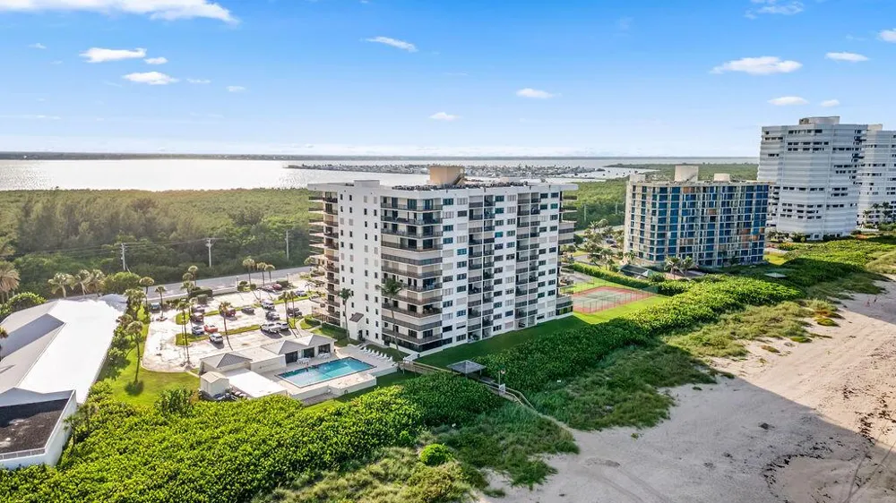10044 S OCEAN DRIVE #103 Jensen Beach, FL 34957
