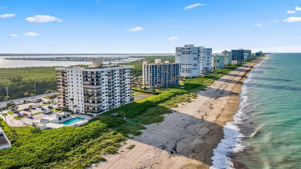 10044 S OCEAN DRIVE #103 Jensen Beach, FL 34957