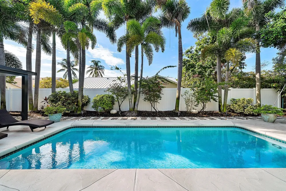 436 Prairie Rose Lane Boca Raton, FL 33487