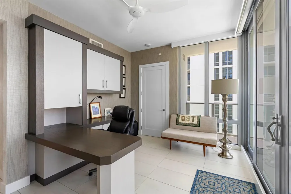 2 WATER CLUB WAY #1204 North Palm Beach, FL 33408