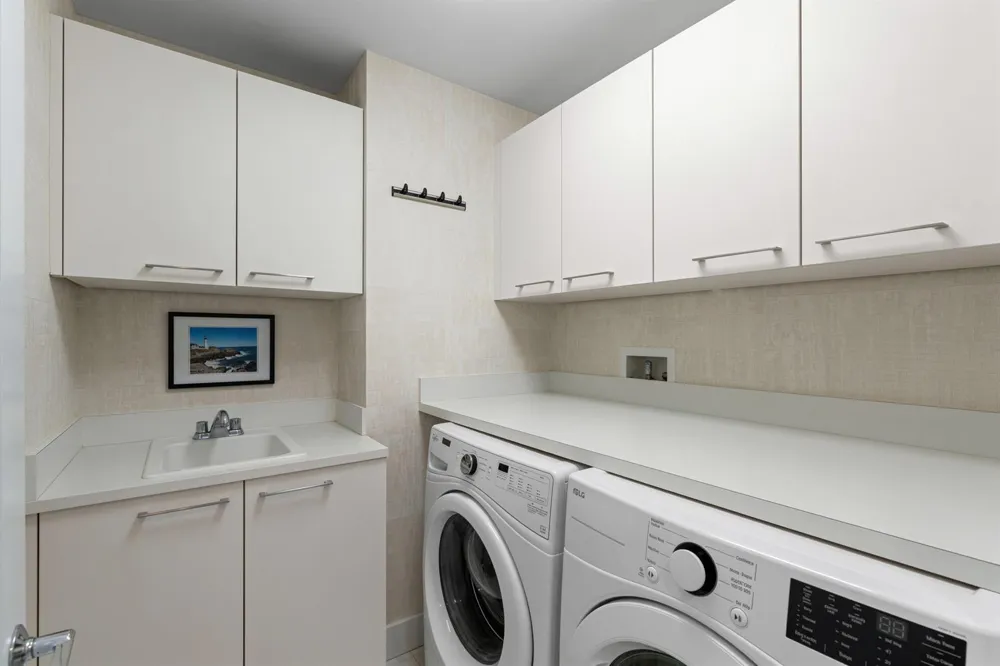 2 WATER CLUB WAY #1204 North Palm Beach, FL 33408