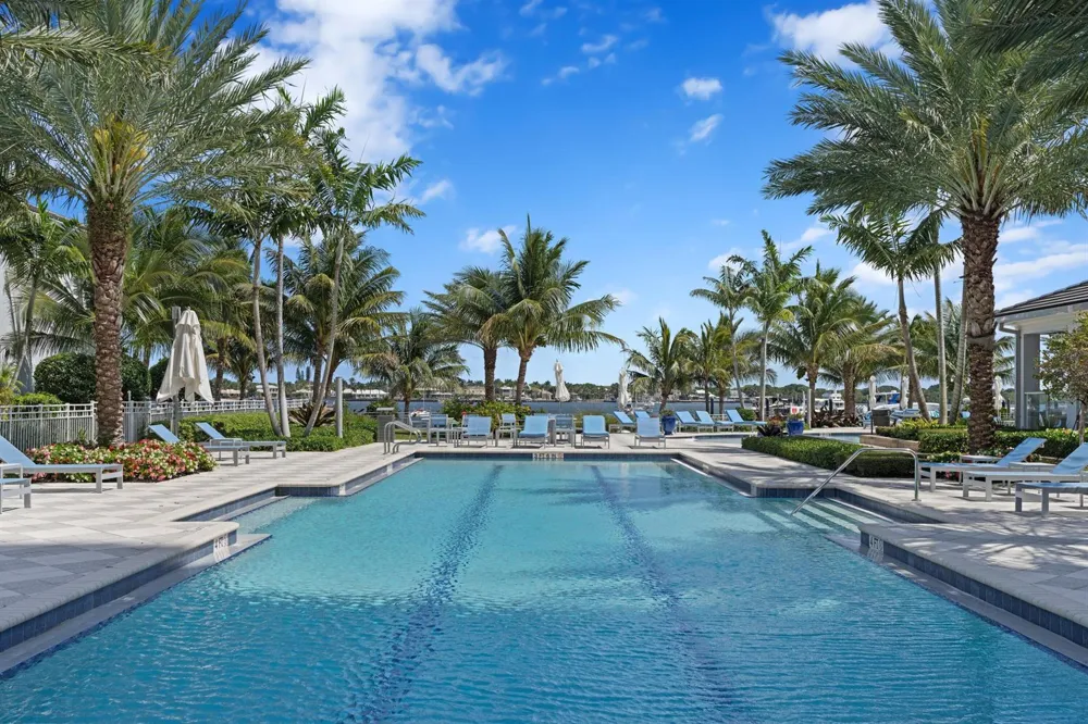 2 WATER CLUB WAY #1204 North Palm Beach, FL 33408