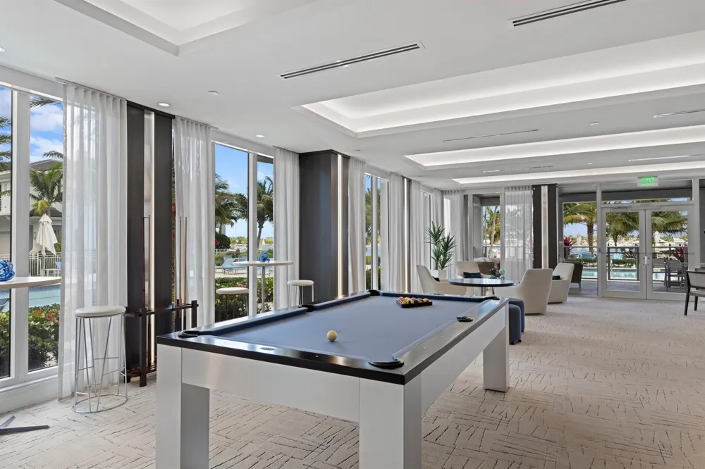 2 WATER CLUB WAY #1204 North Palm Beach, FL 33408