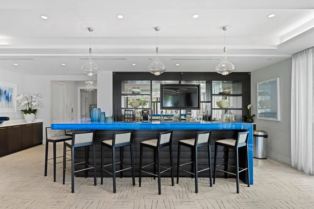 2 WATER CLUB WAY #1204 North Palm Beach, FL 33408