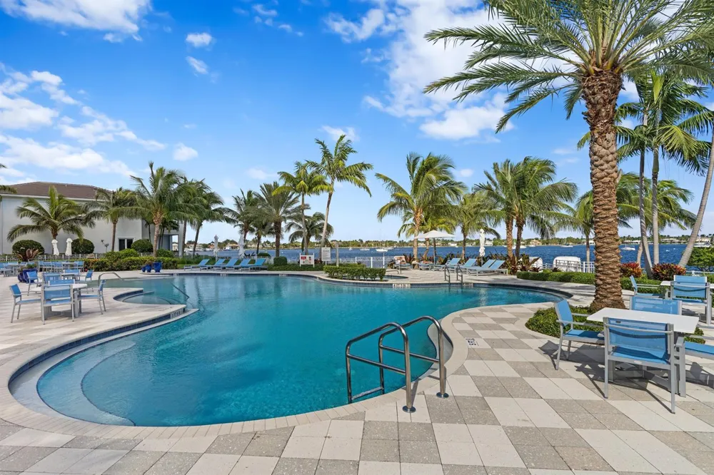 2 WATER CLUB WAY #1204 North Palm Beach, FL 33408