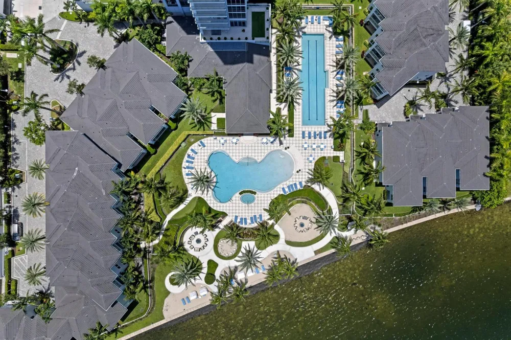 2 WATER CLUB WAY #1204 North Palm Beach, FL 33408