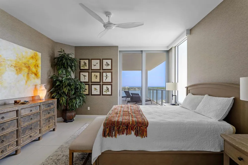 2 WATER CLUB WAY #1204 North Palm Beach, FL 33408
