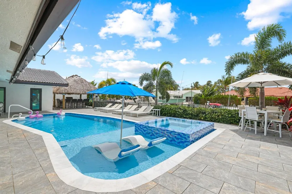 2820 NE 47th Street Lighthouse Point, FL 33064