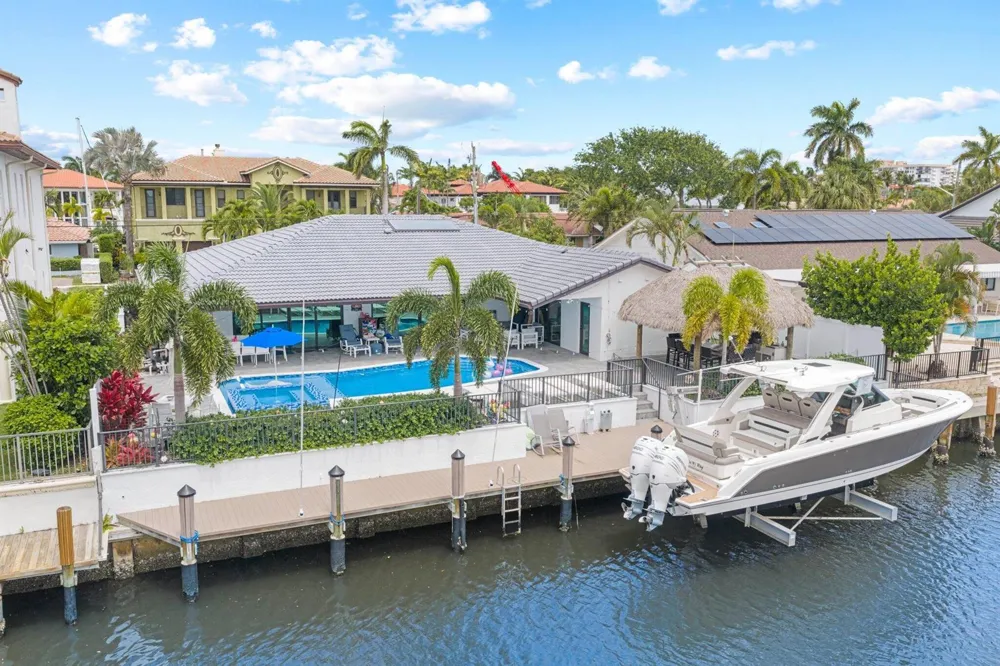 2820 NE 47th Street Lighthouse Point, FL 33064
