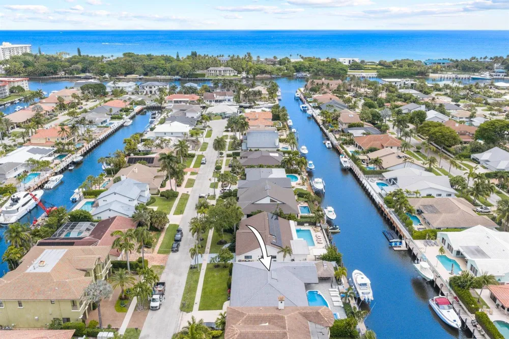 2820 NE 47th Street Lighthouse Point, FL 33064
