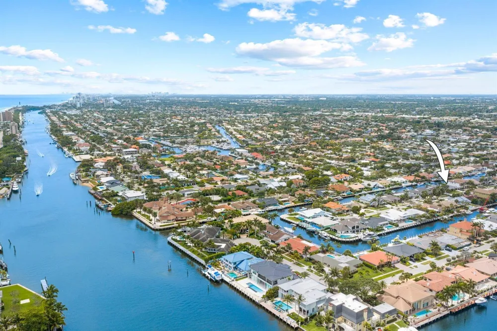 2820 NE 47th Street Lighthouse Point, FL 33064