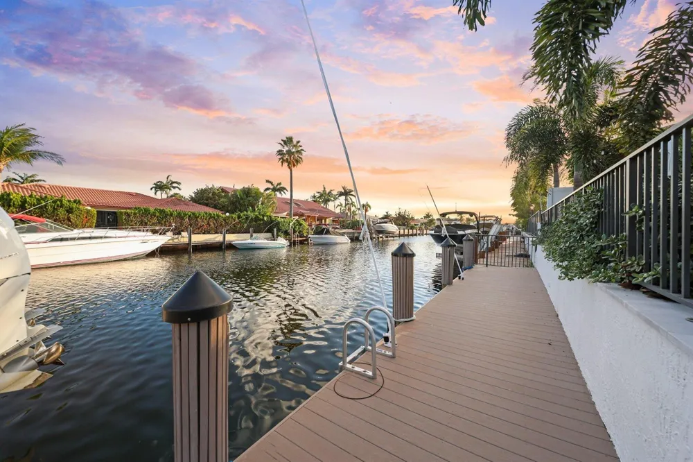 2820 NE 47th Street Lighthouse Point, FL 33064