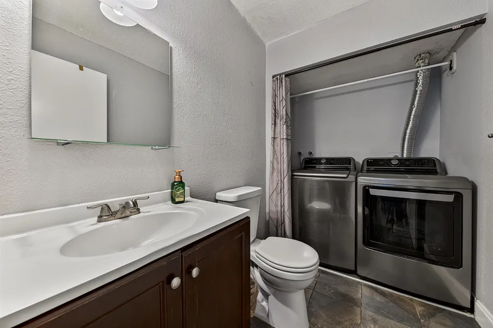 7693 Courtyard Run W Boca Raton, FL 33433