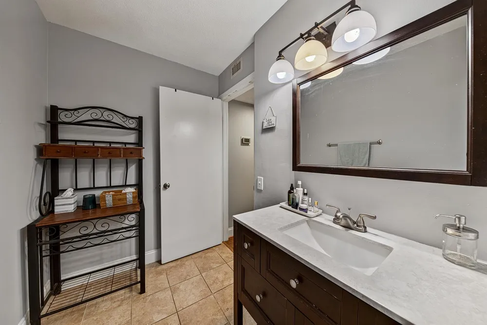 7693 Courtyard Run W Boca Raton, FL 33433