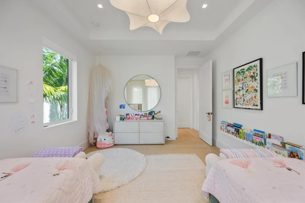 745 Park Drive W Boca Raton, FL 33432